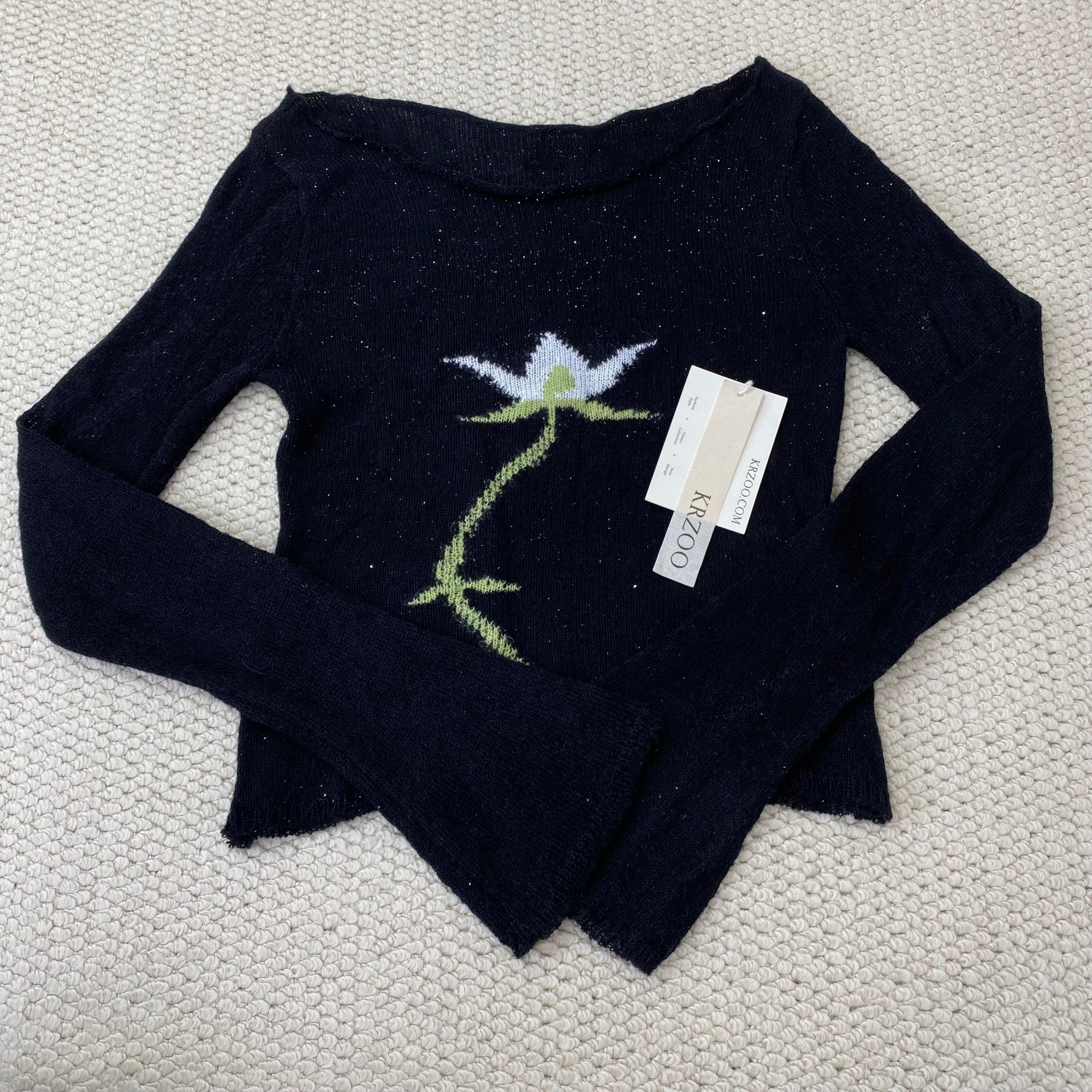 Floral short-sleeved sweater with fluttering sleeves
