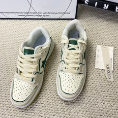 Casual shoes and versatile sneakers