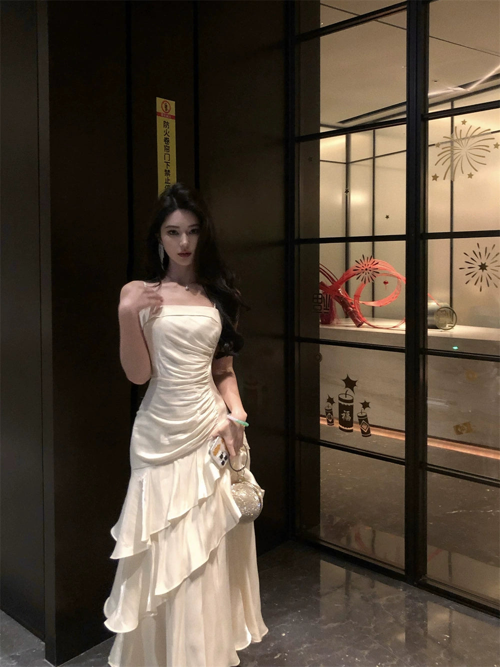 Tight-Waist Netted Figure-Hugging Dress - White