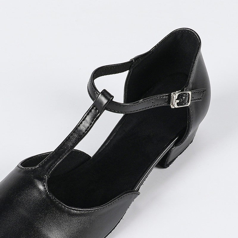 Women's Leatherette 2.5cm Swing Dance Shoes Character Dance Shoes