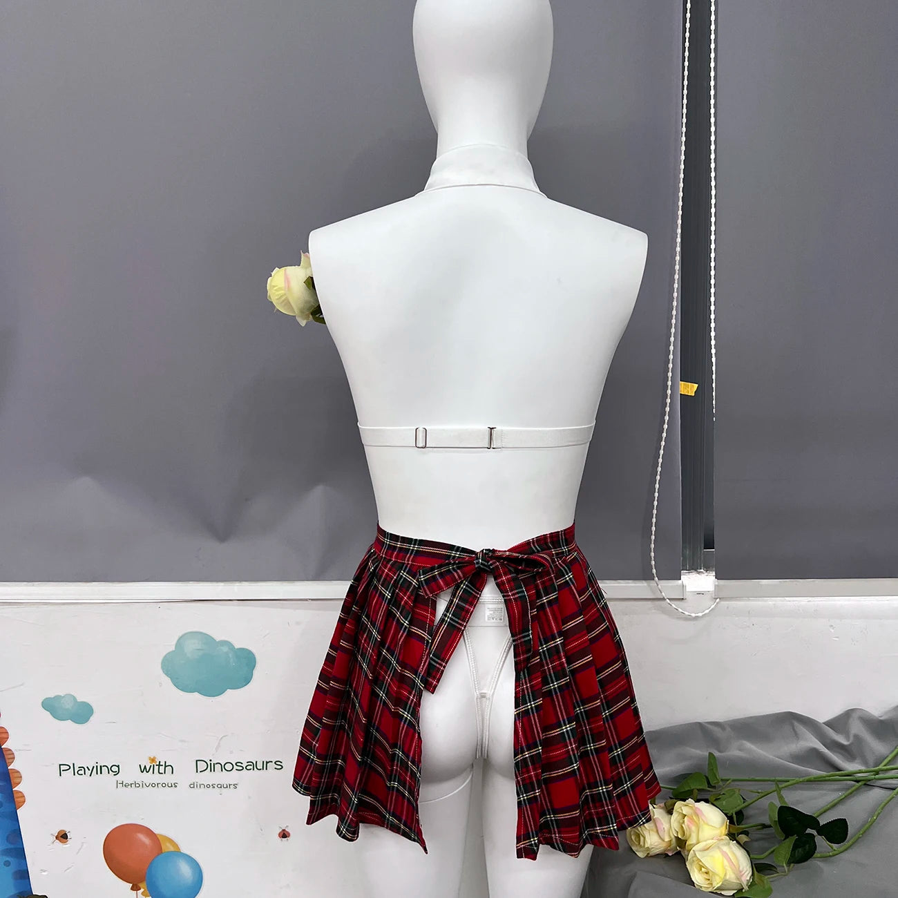 Model COS704
