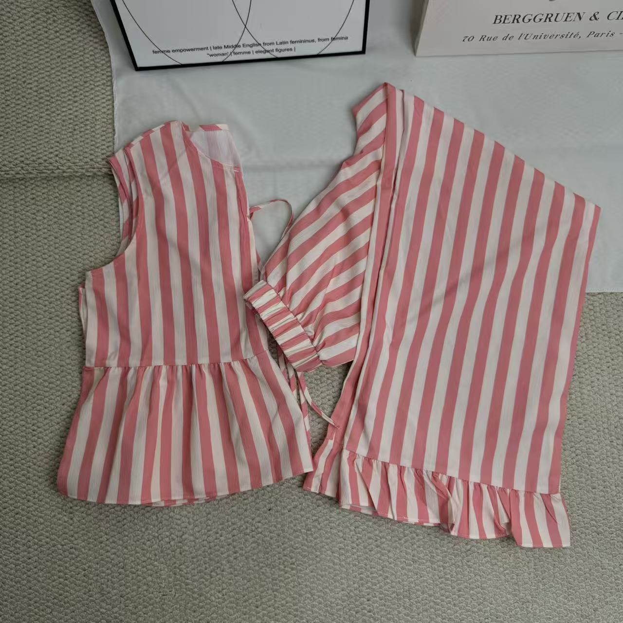 V-neck striped lace-up pants casual suit