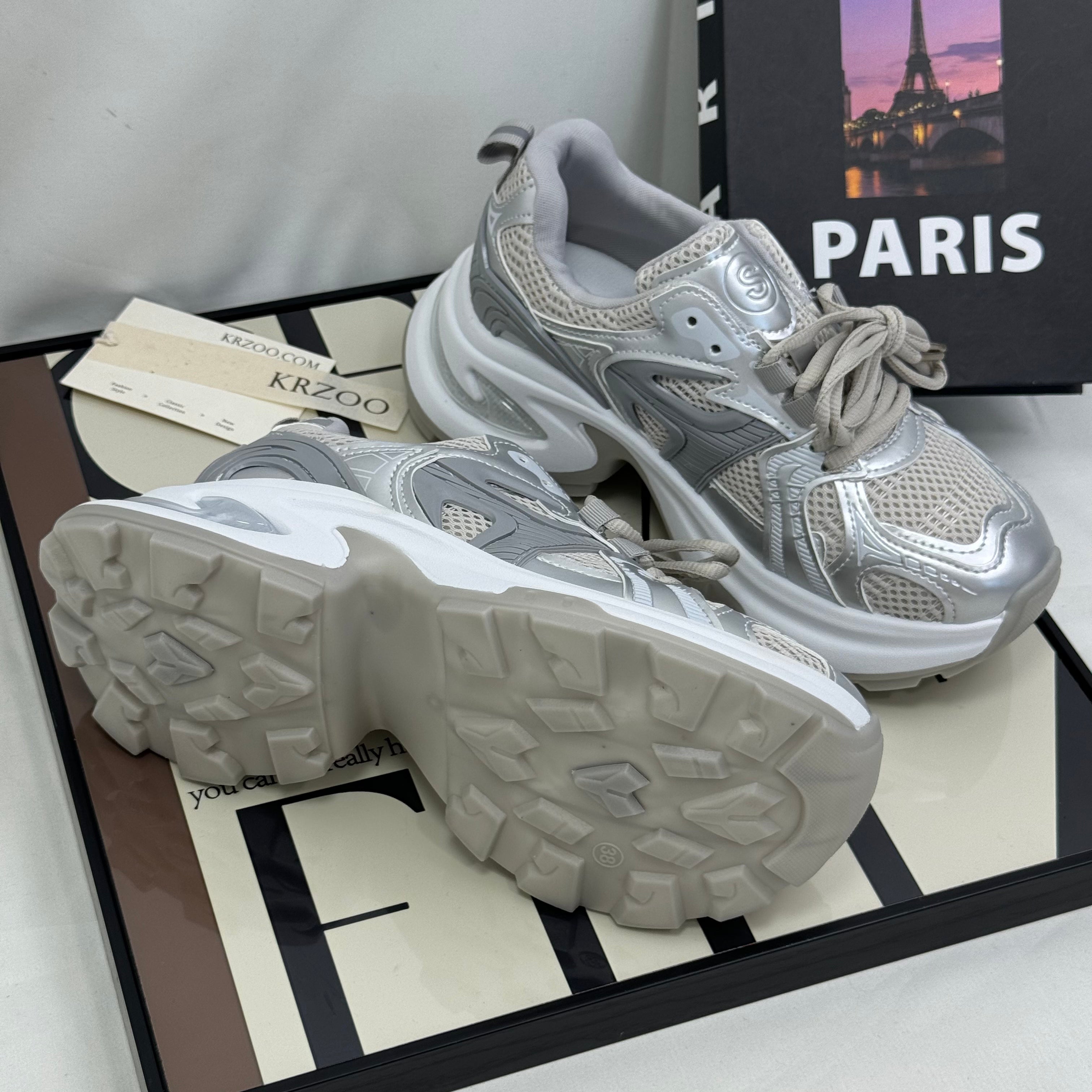 High-top mesh silver dad's shoes