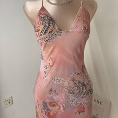 Neck-length fitted printed A-line dress