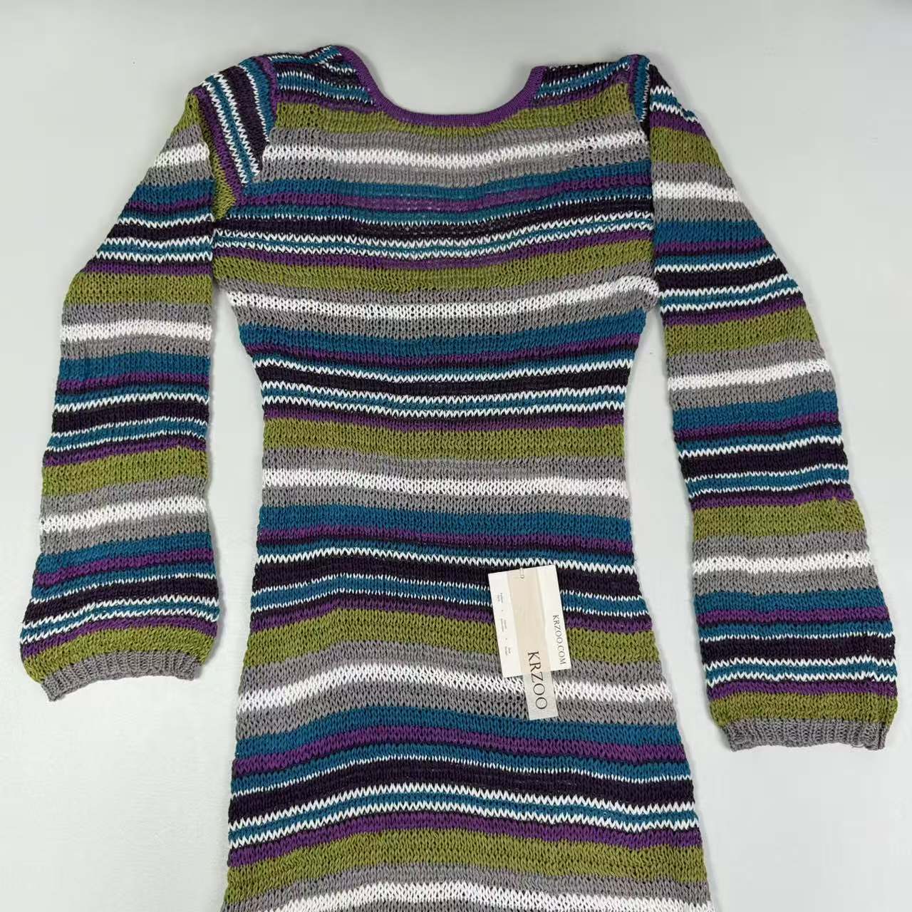 Round-neck backless long striped knitted dress