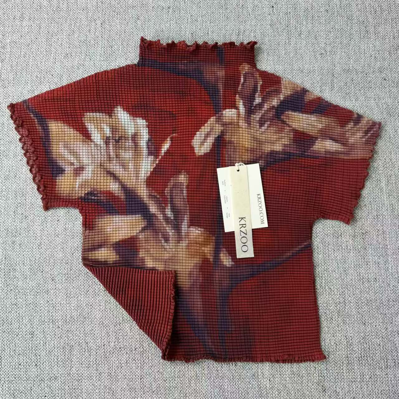 Ruffled lily flower high-neck short-sleeved shirt