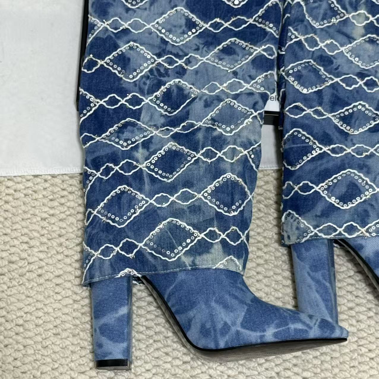 Dark Blue Chunky-Heel Cowboy Boots