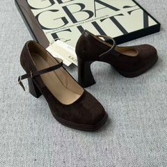 Velvet-faced square-toe British-style shoes