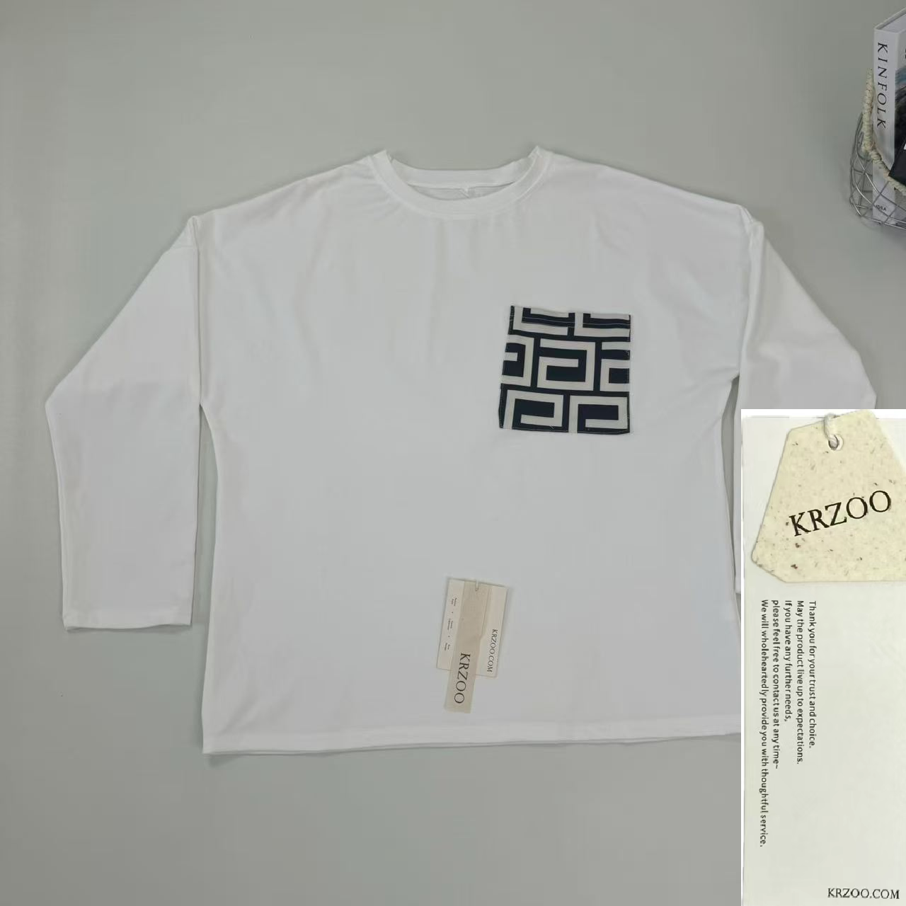 Printed long-sleeved large-sized loose-fitting top