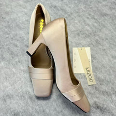 Silk satin pointed shoes with thick heels
