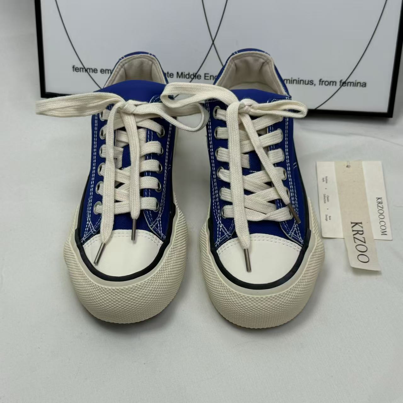 High-top lace-up canvas shoes