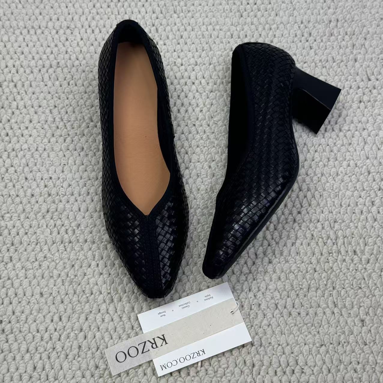 Top layer cowhide braided pointed-toe shoes
