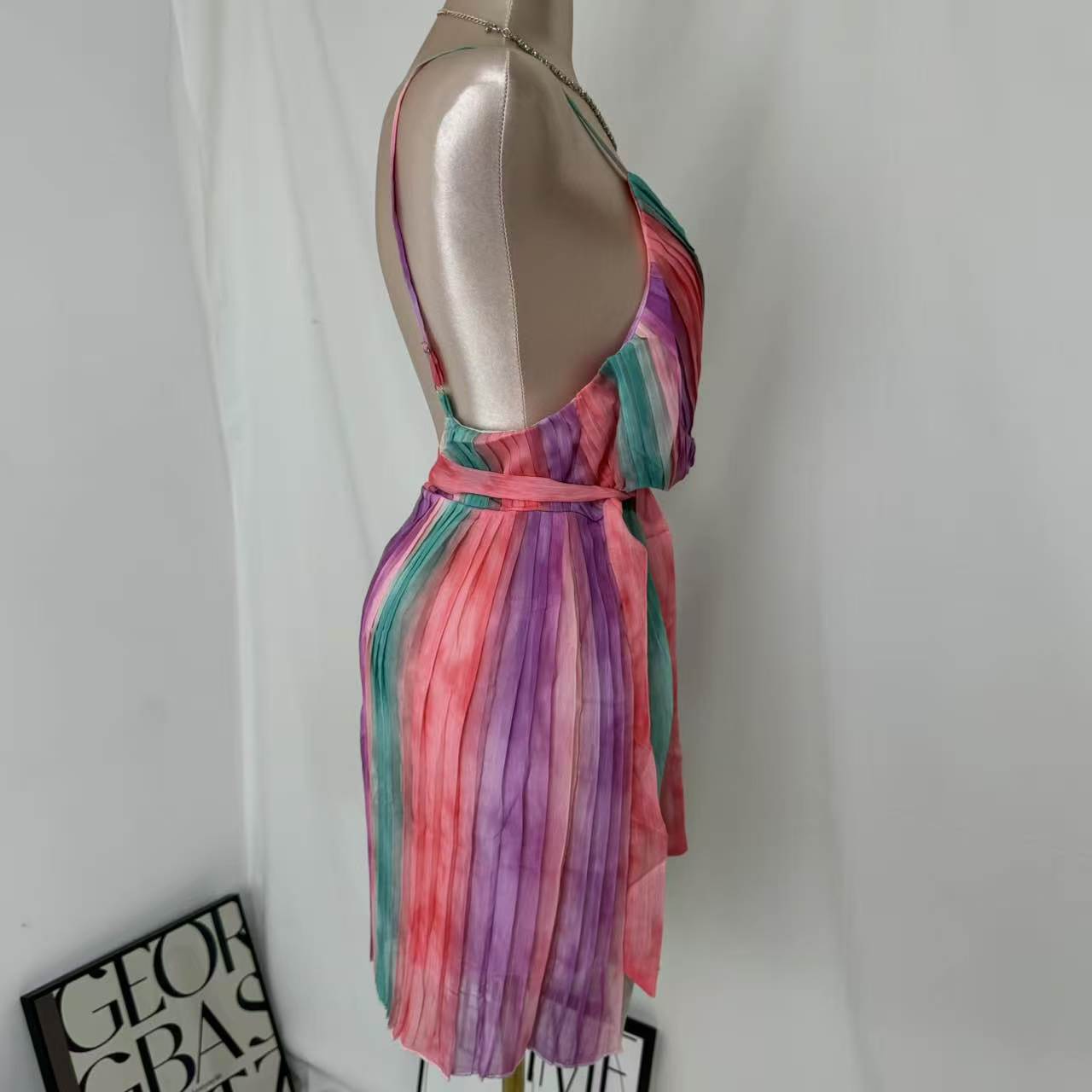 Casual V-Neck Chiffon Dress With Waist Ties