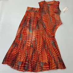 Sleeveless top and full-length skirt set