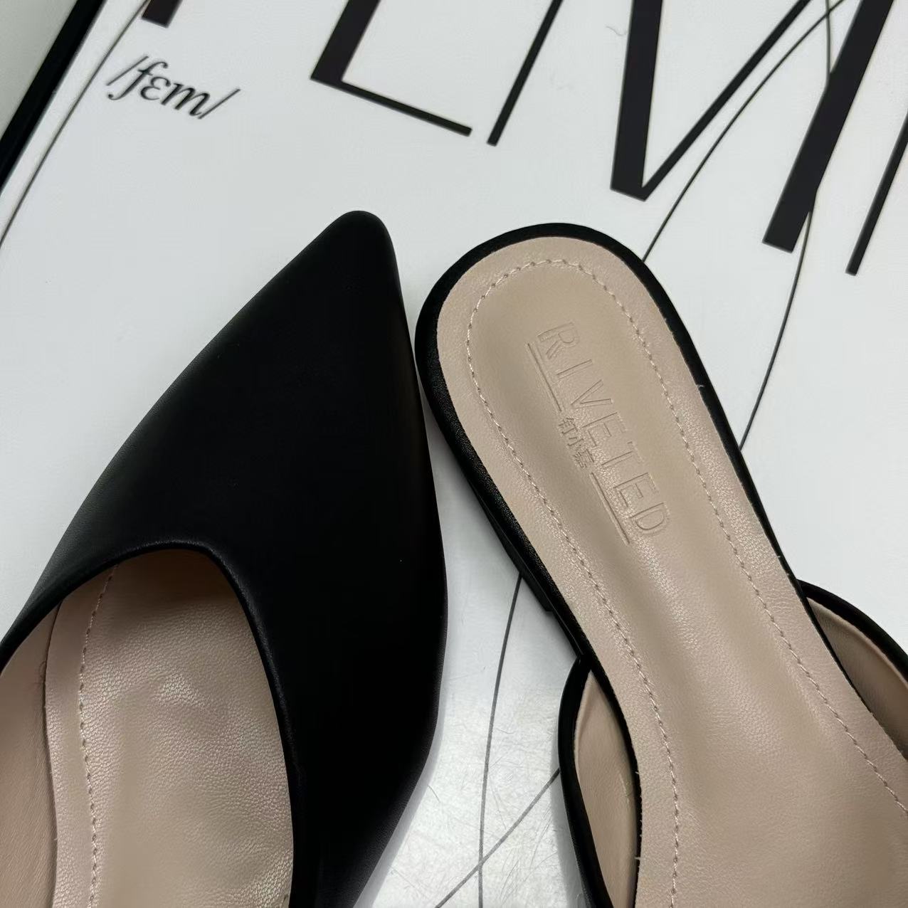 Baotou half-heel pointed-toe flat shoes