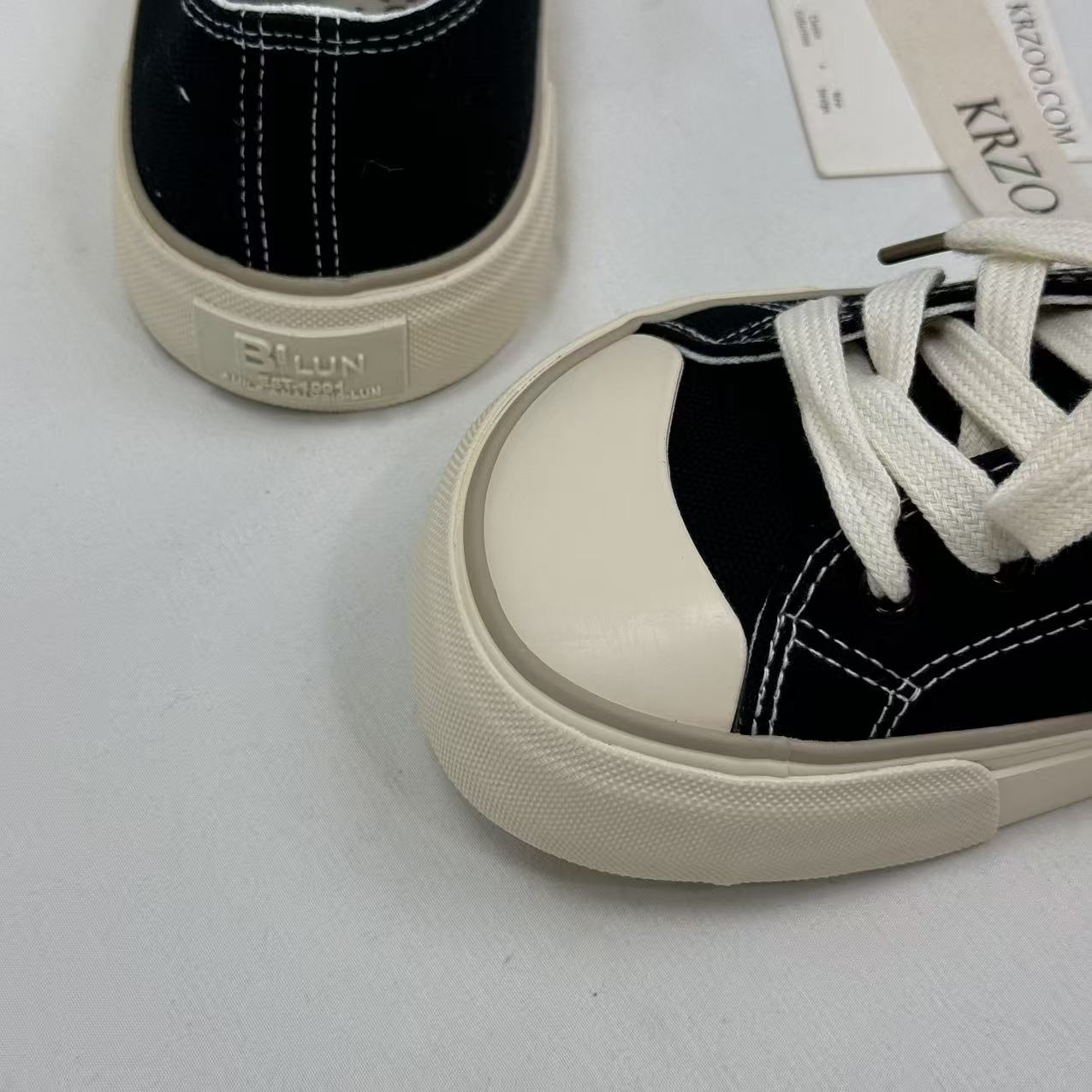 Big-head canvas thick-soled round-toe shoes