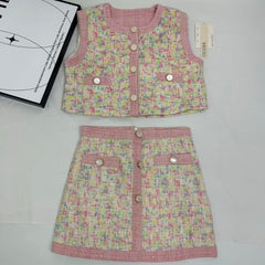 Colorful short jacket and high-waisted skirt set