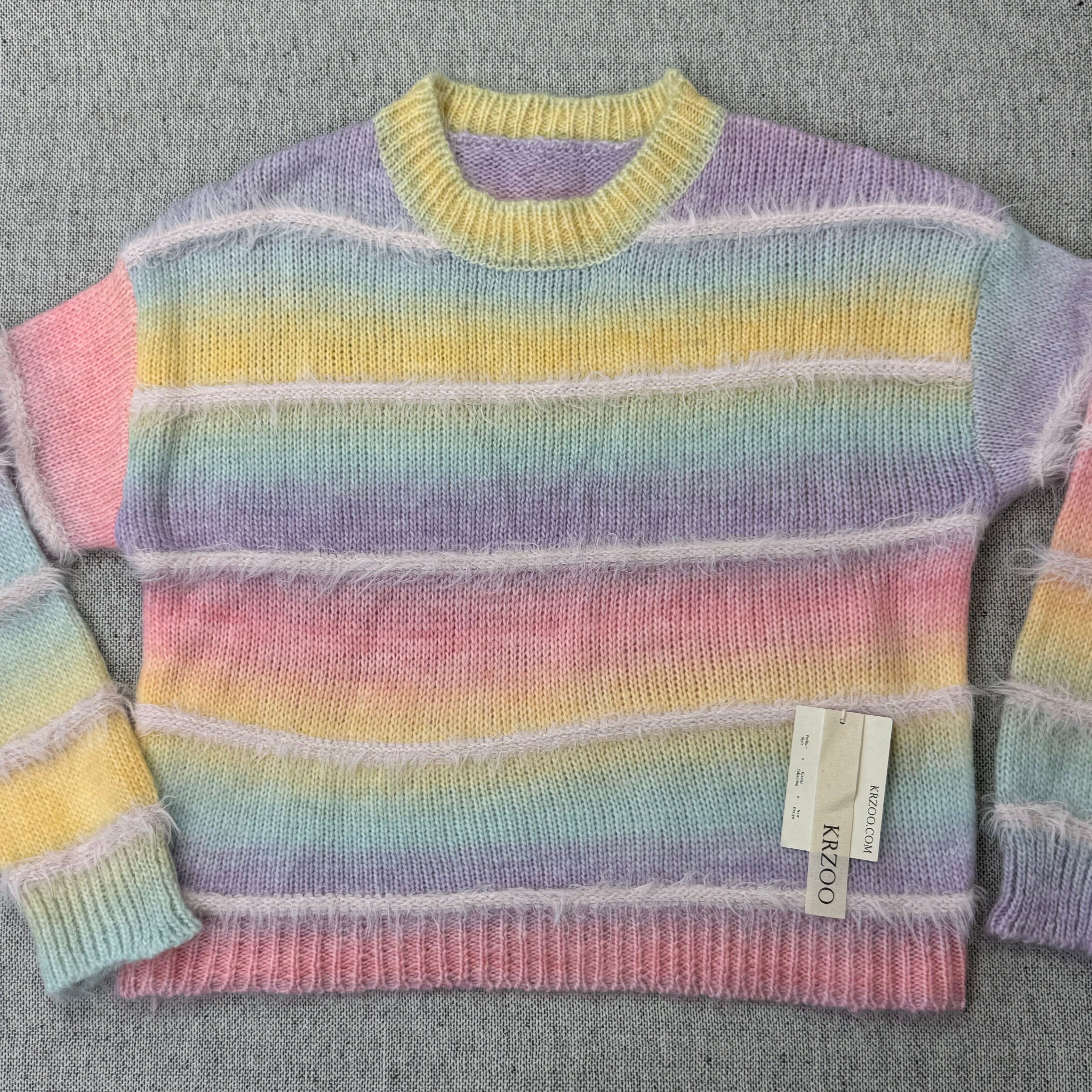 Gradient-colored striped pullover sweater
