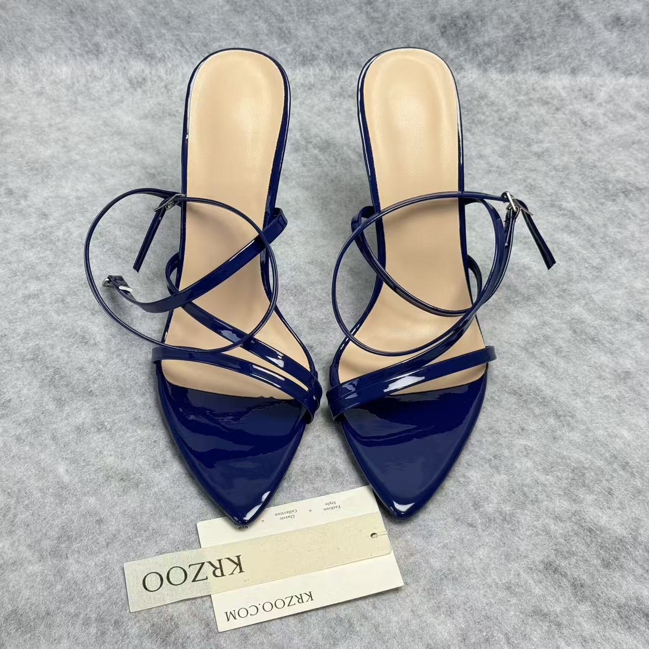 Pointed-toe patent leather cross ankle strap high heels