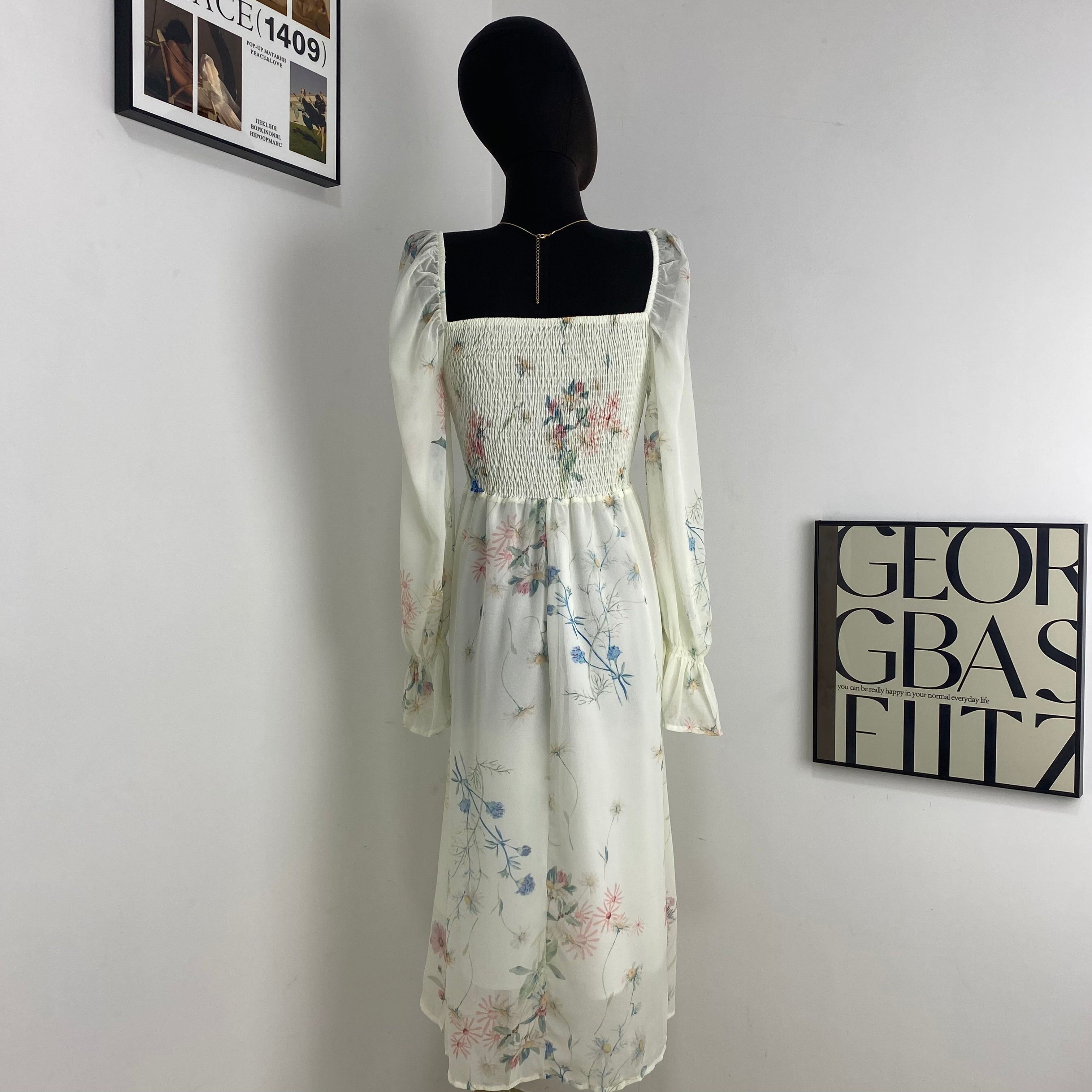 Mori-Style Gentle Tea Dress