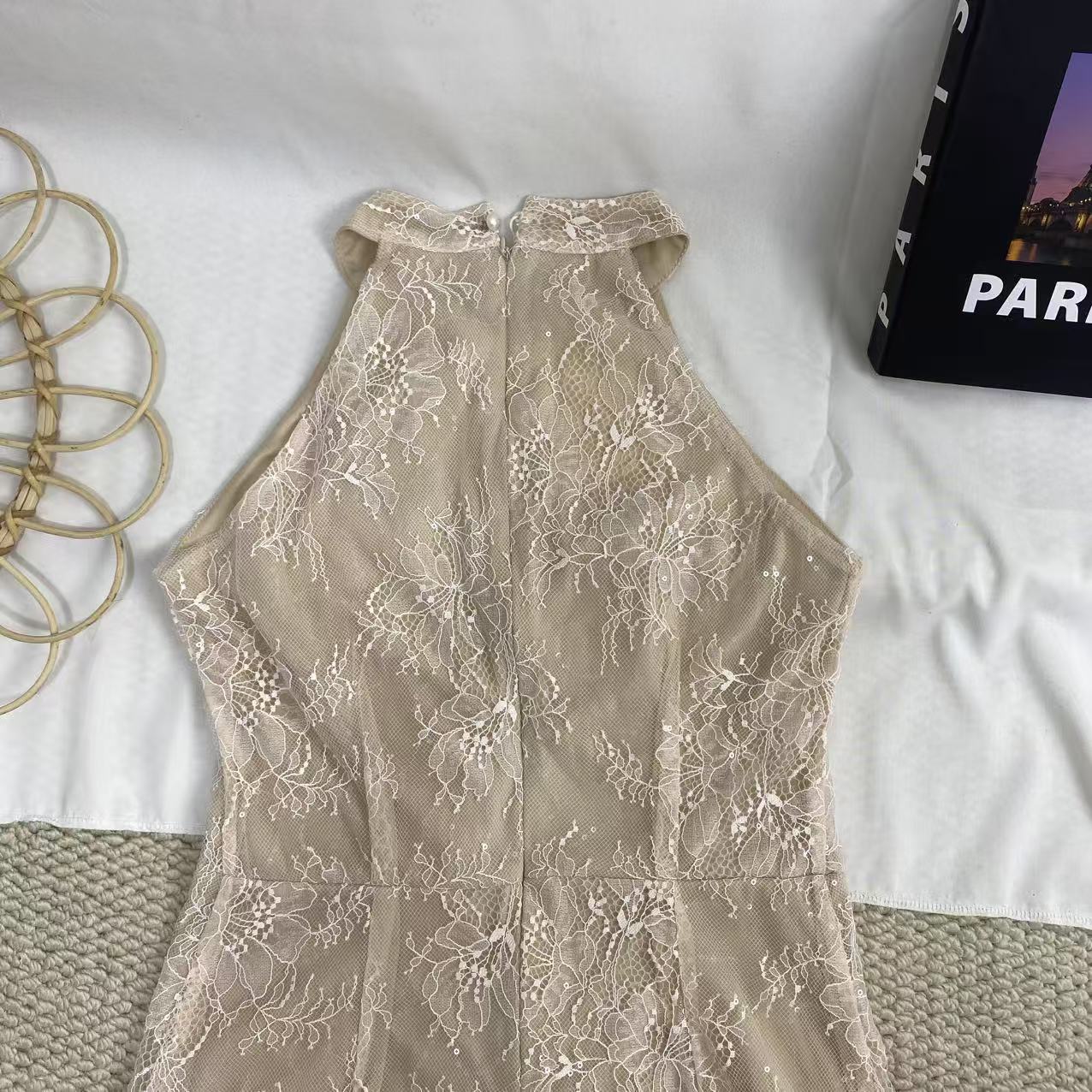 Lightweight Lace Mini Skirt