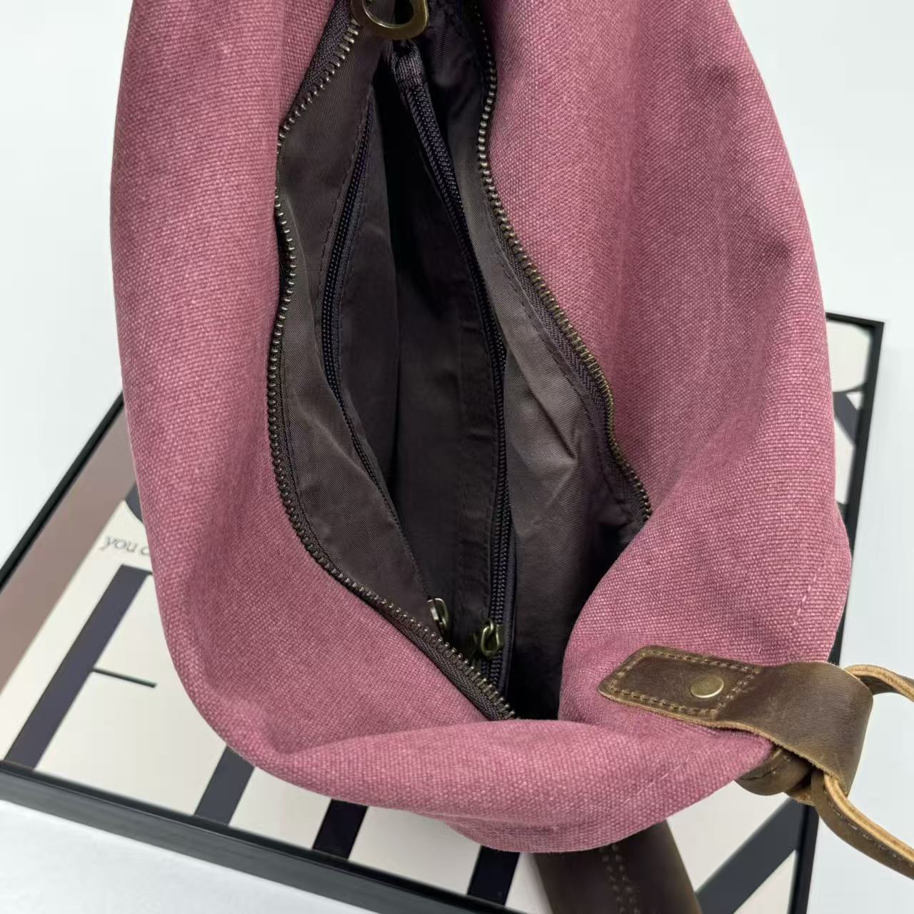Leather strap crossbody messenger bag