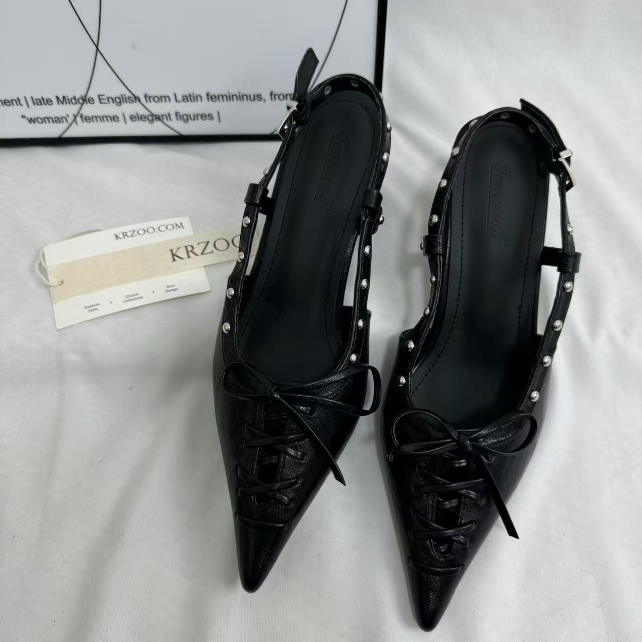Pointed-Toe Closed-Toe Sandals with Bow Detail