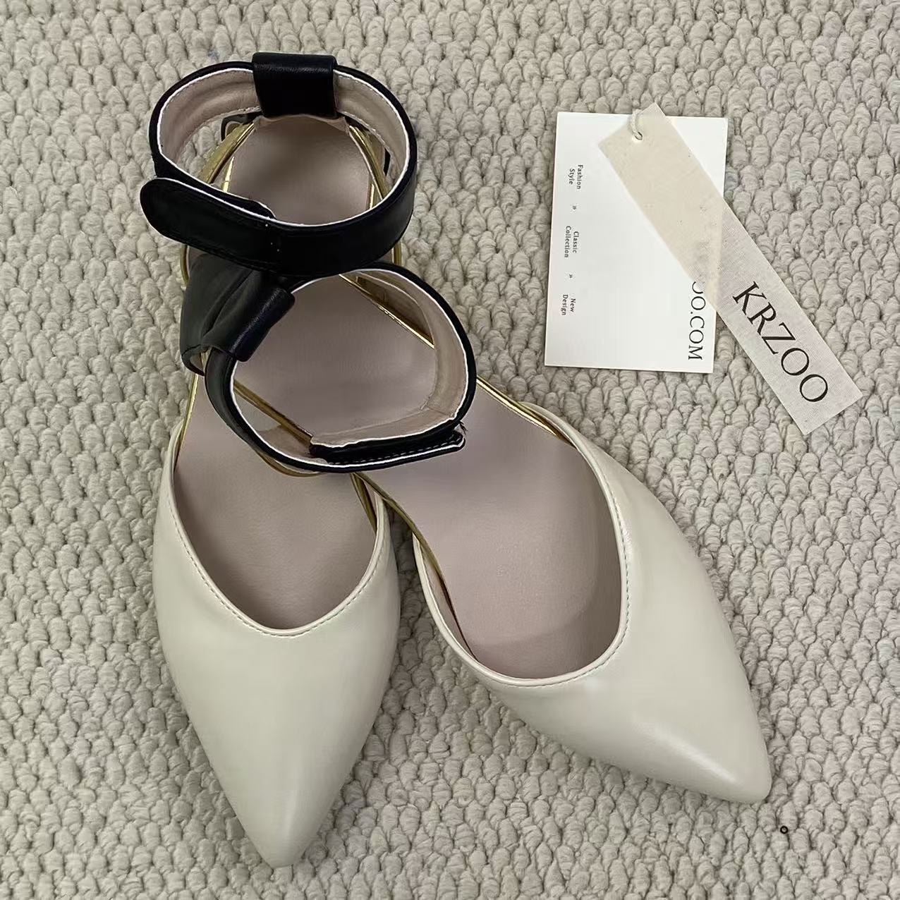 Velcro open-toe shoes