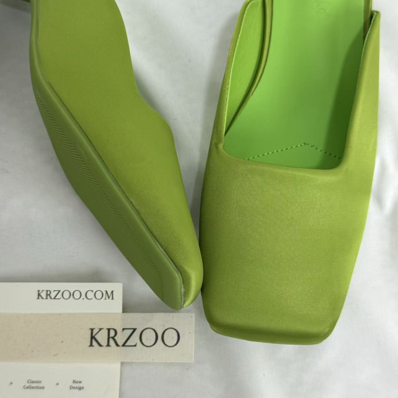 Square-Toe Closed-Toe Satin Triangle-Heeled Slippers
