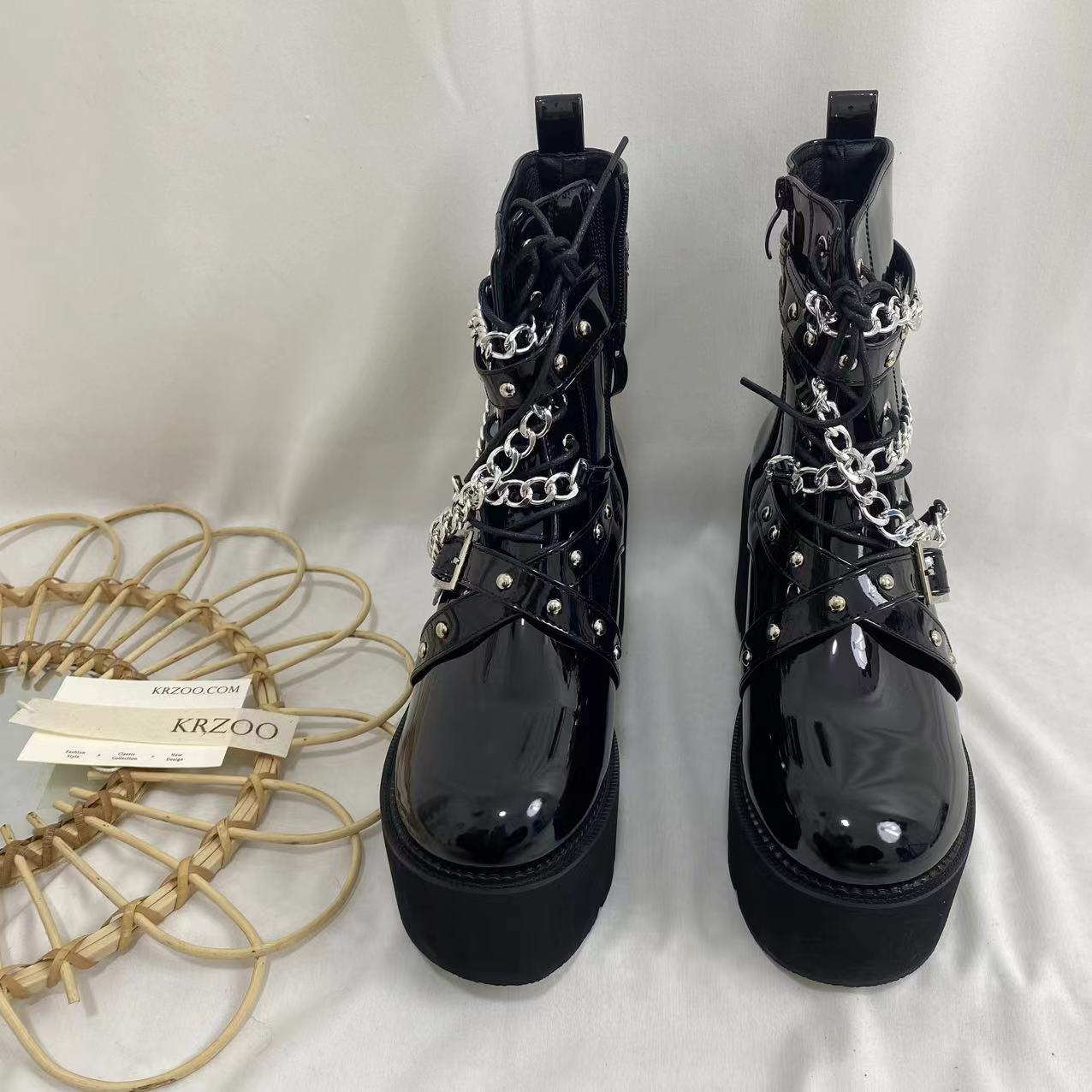 Metal Chain Martin Boots