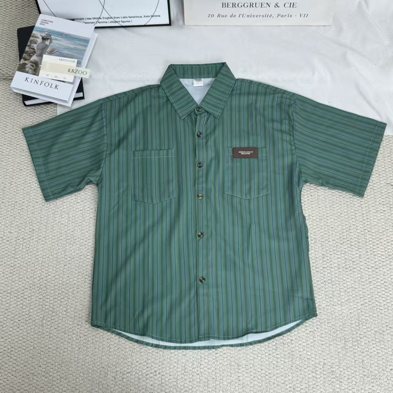 Striped V-neck short-sleeved shirt