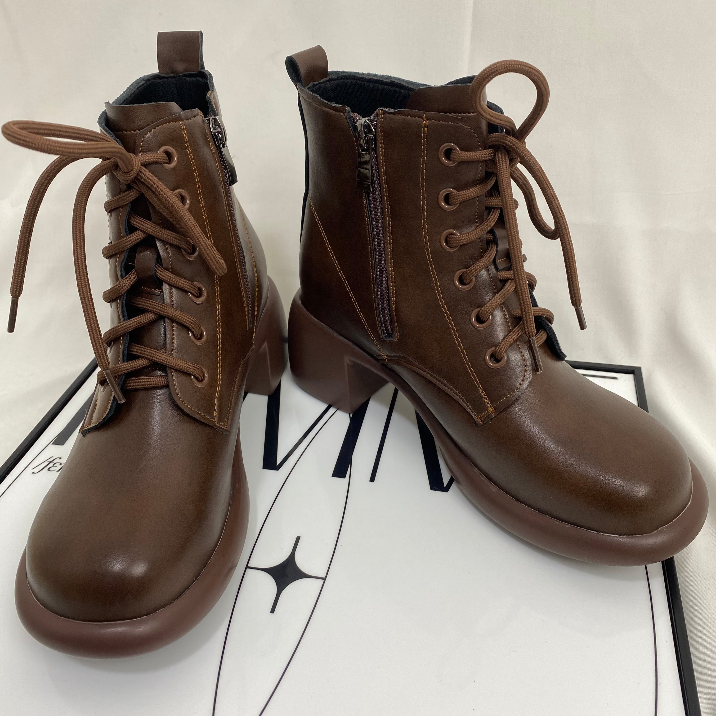 Platform French Retro Martin Boots