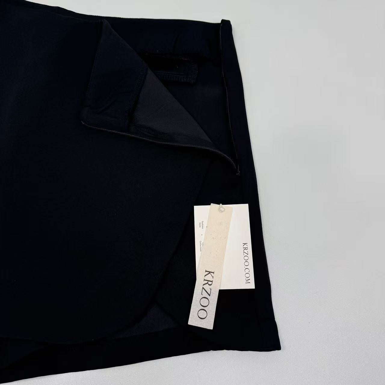 Irregular half-length wrap-around short skirt