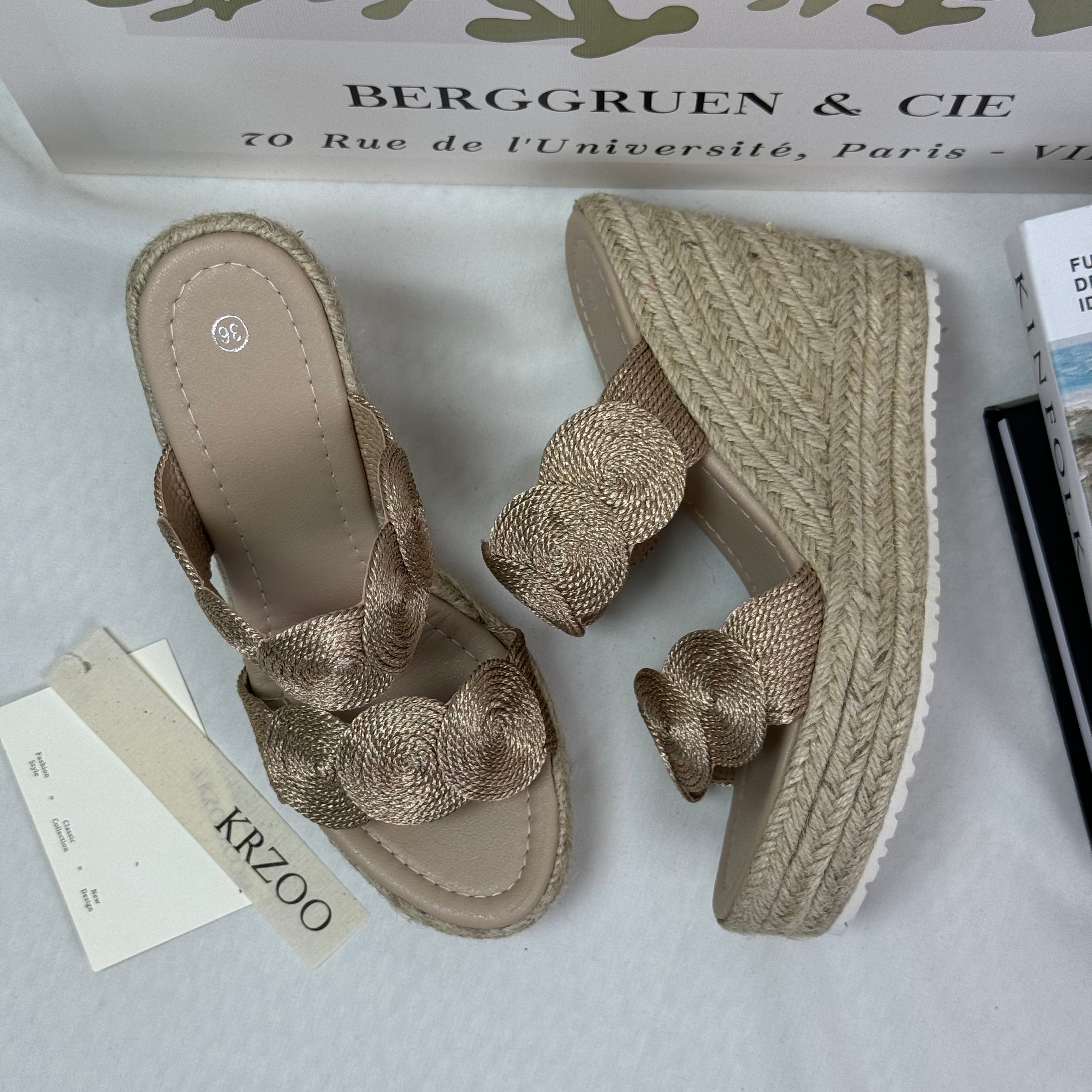 Woven grass wedge waterproof platform shoes