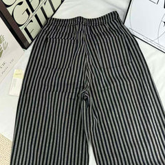 Lazy and draping straight-leg trousers