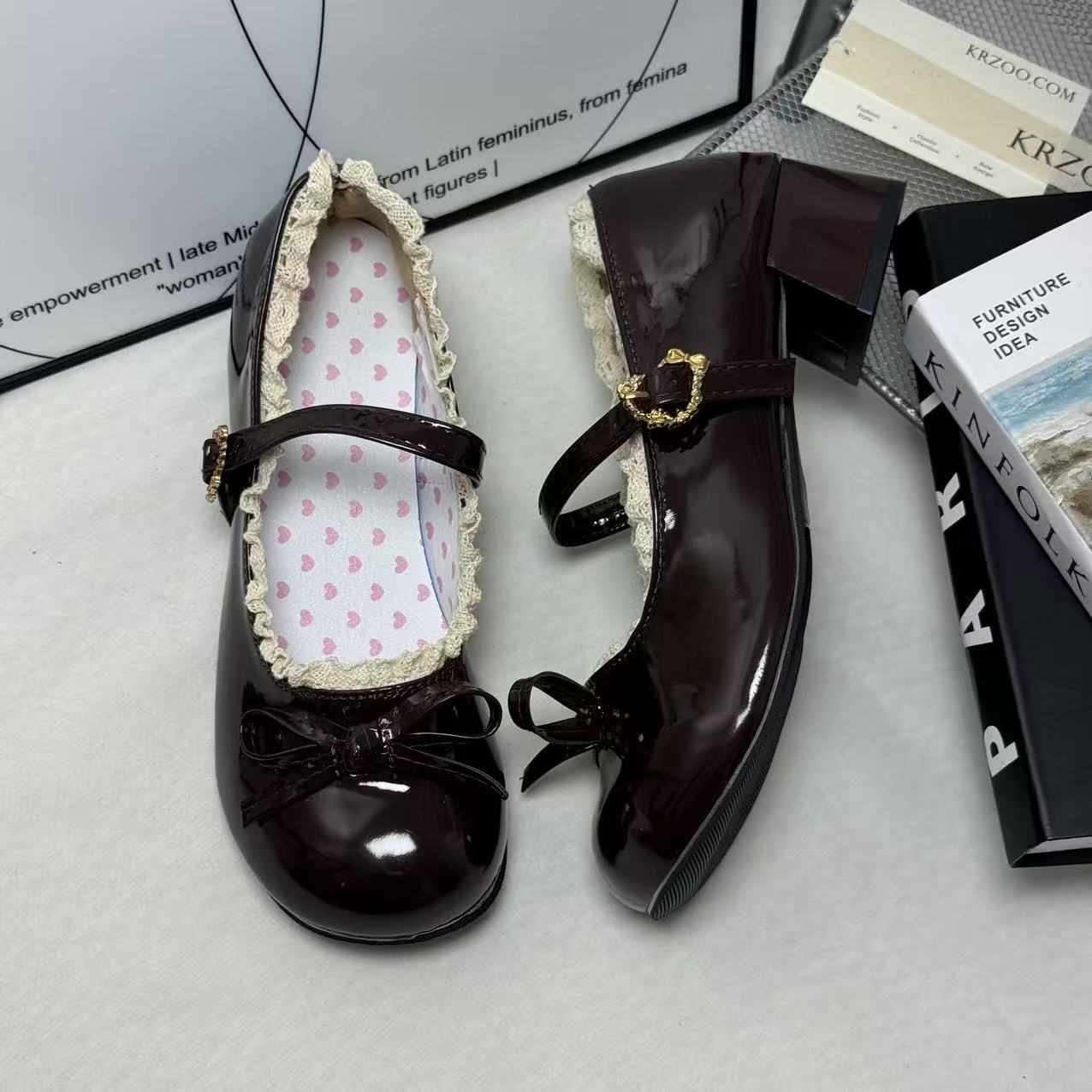 Versatile low-cut bow shoes