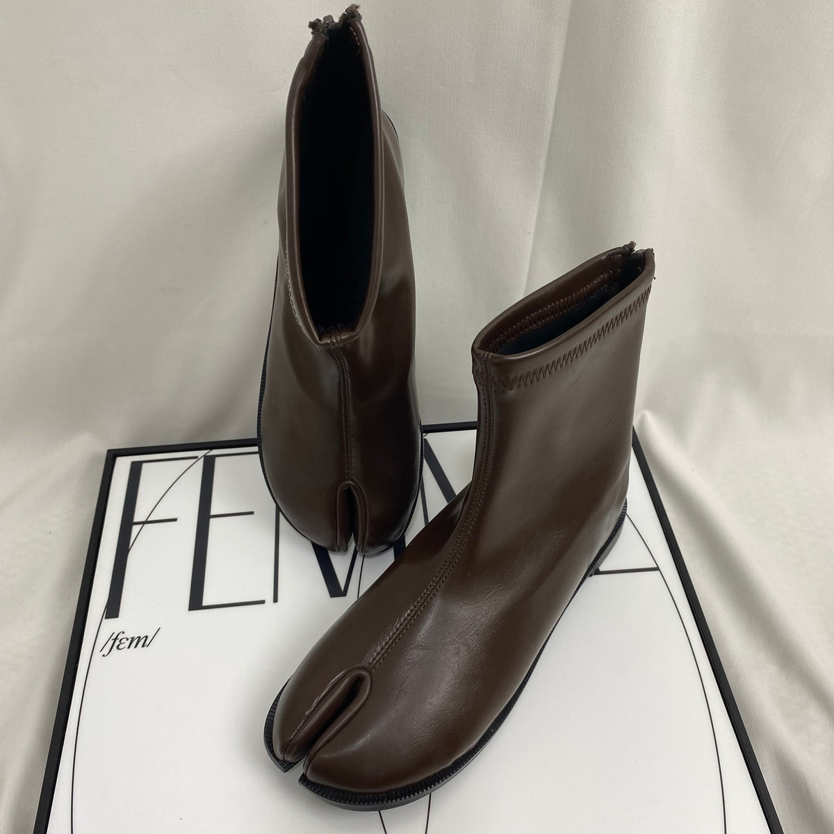 Pig Trotter Split Toe Martin Boots