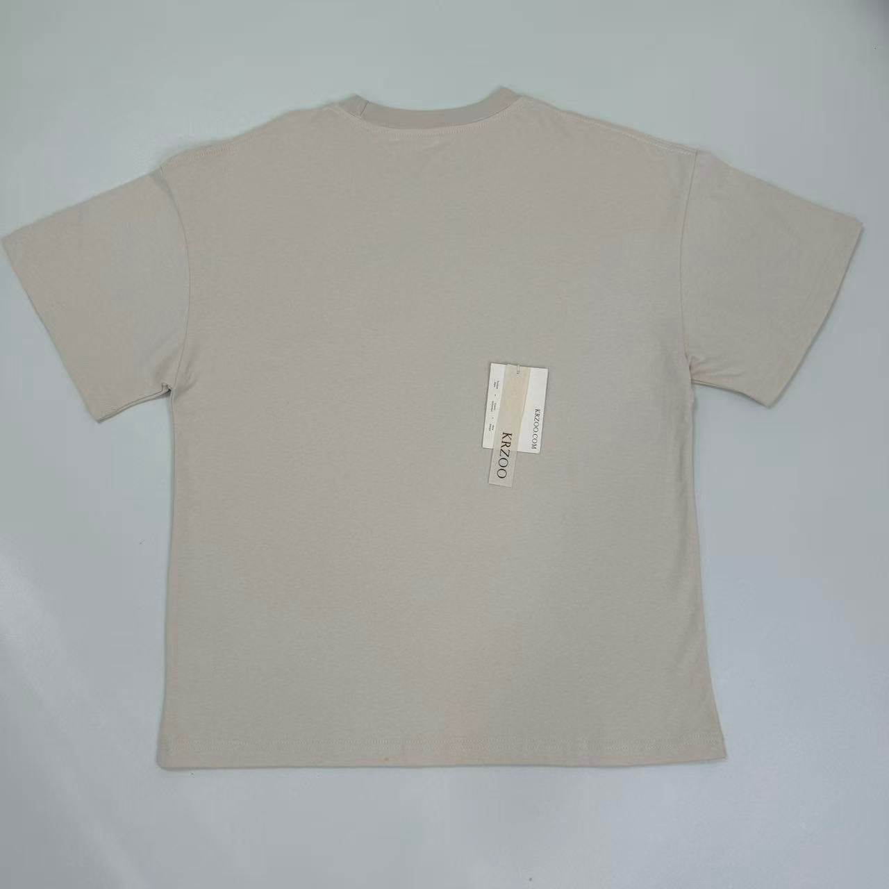 Doodle-style letter print short sleeve shirt