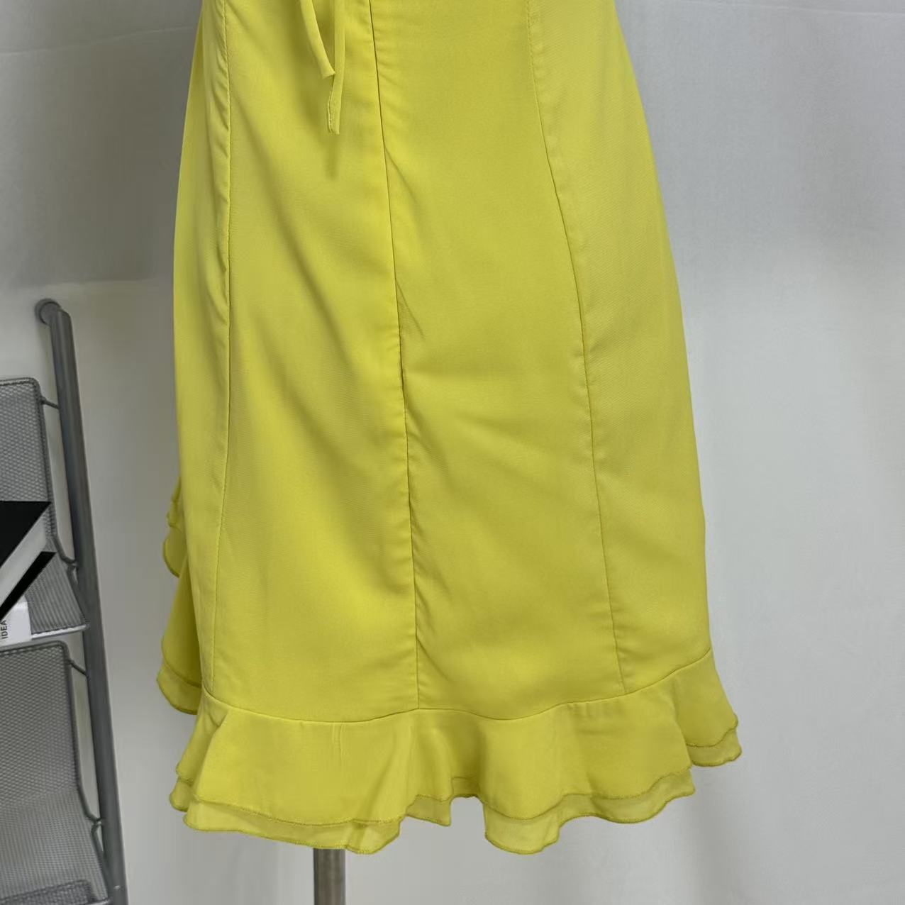 Halter-Neck Backless Mini Skirt