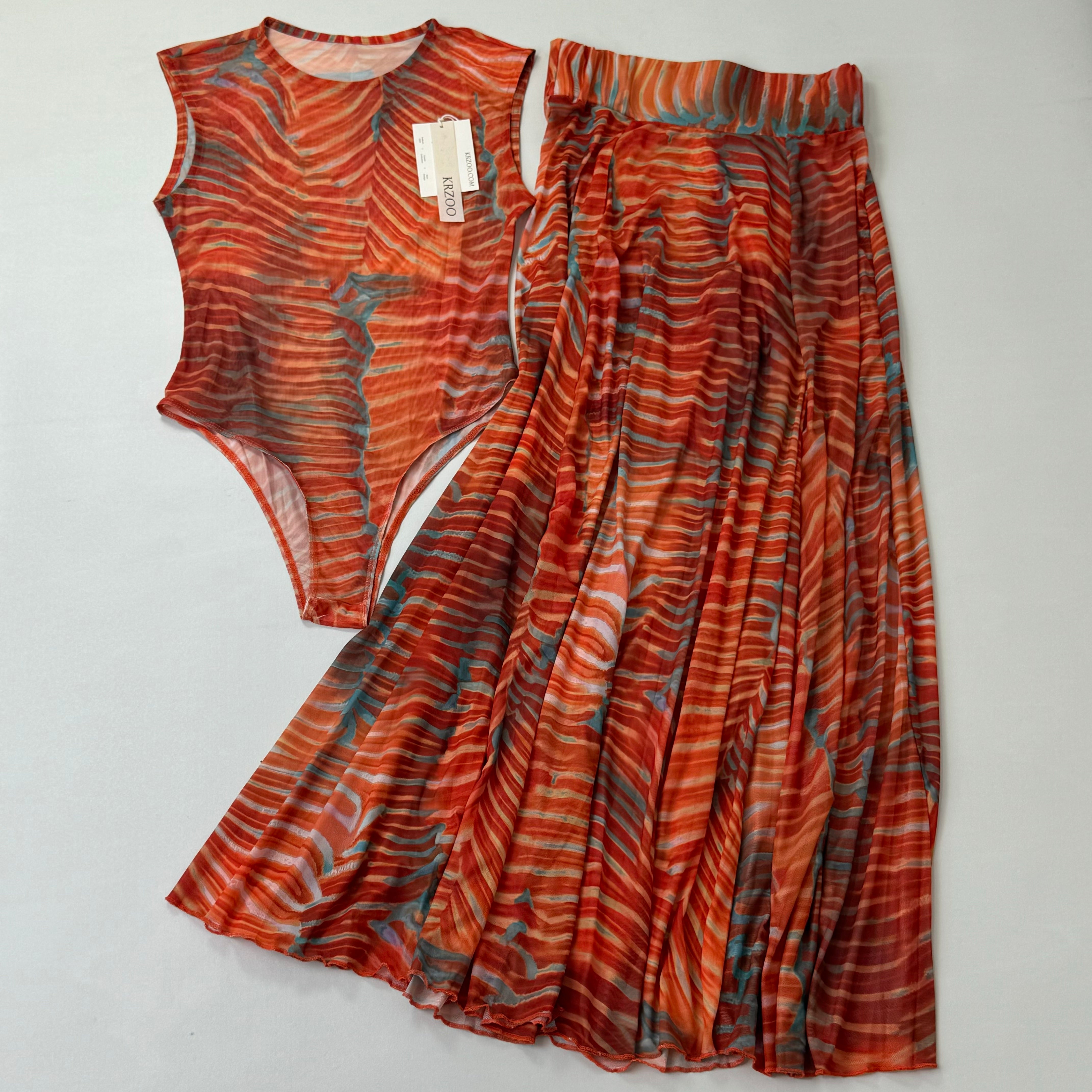 Sleeveless top and full-length skirt set