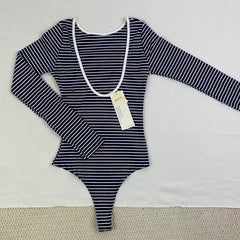 Backless V-neck one-piece dress