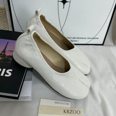 Retro Split-Toe Chunky Heeled Loafers