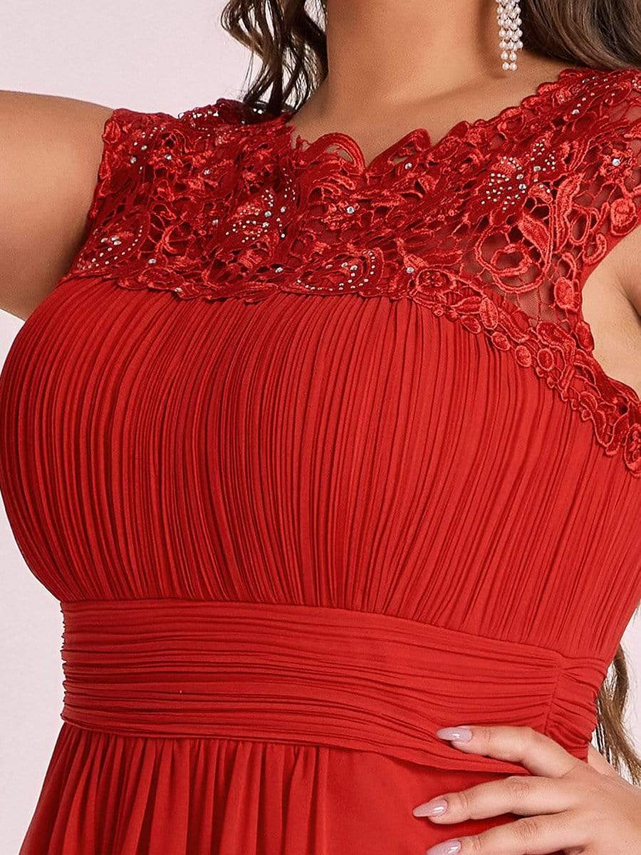 Elegant Lace Cap Sleeve Plus Size Bridesmaid Gown