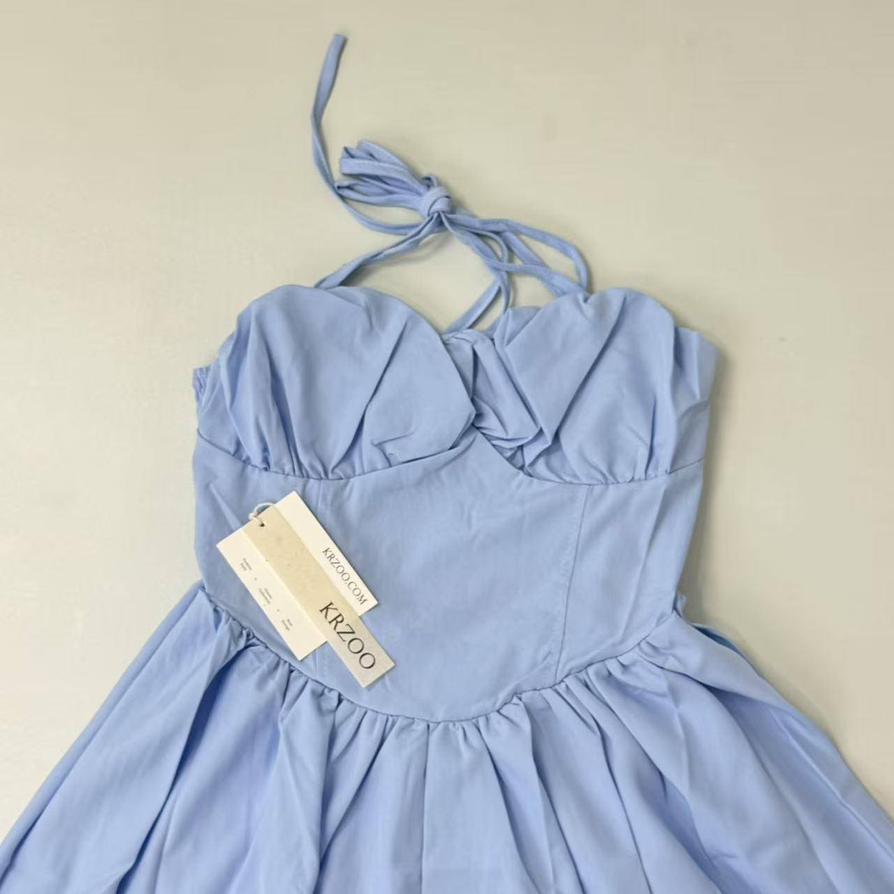 Strapless halter-neck dress
