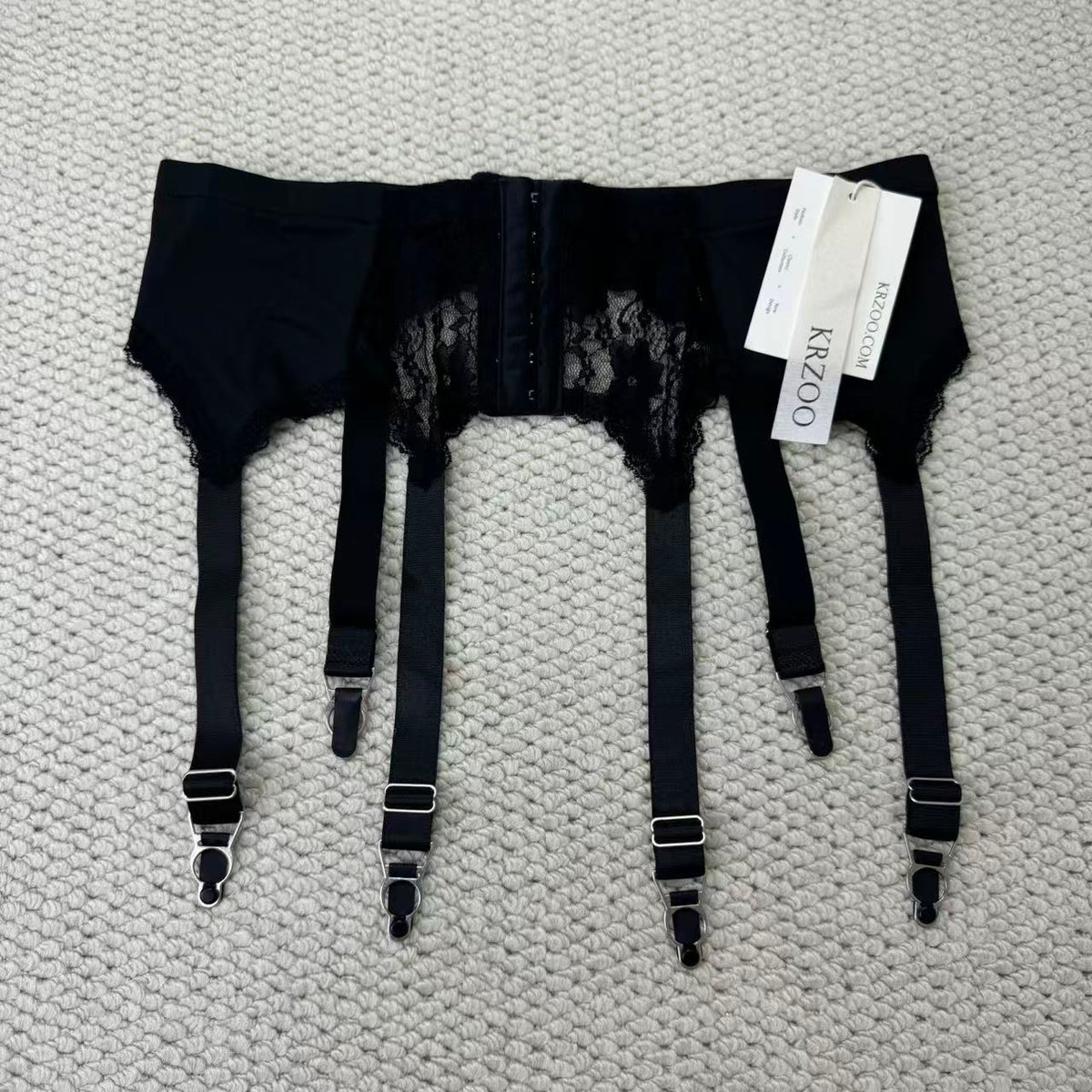 Lace garter hose clasp