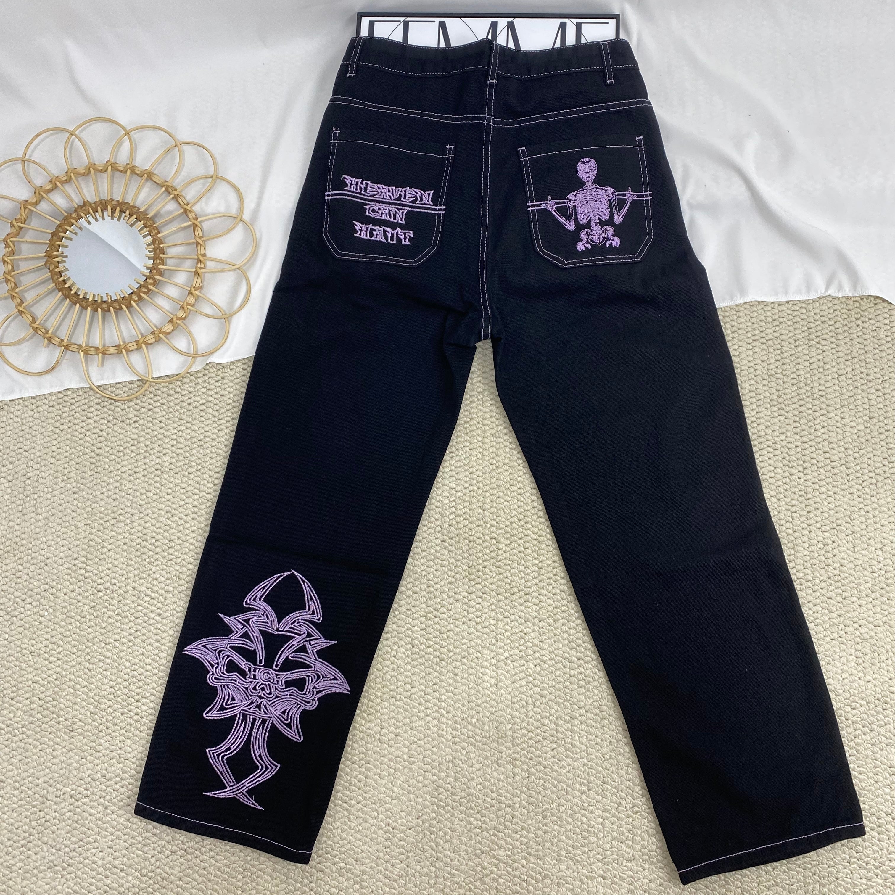 Retro Embroidered Jeans