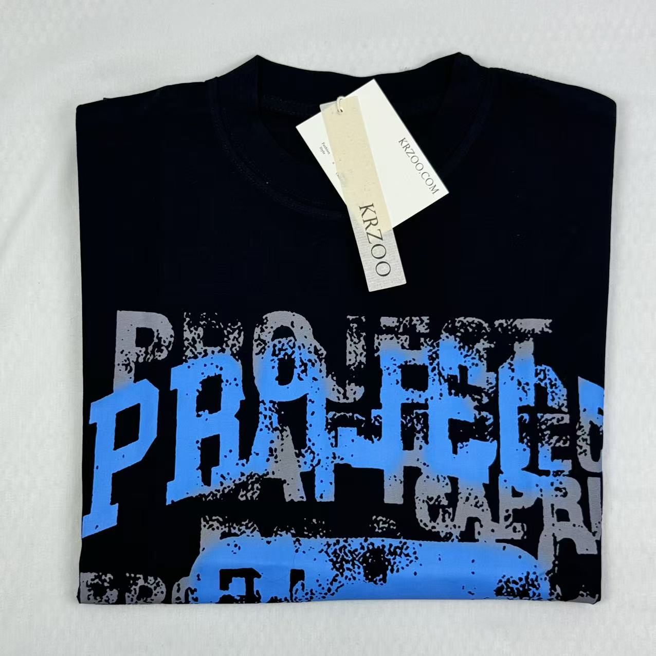 Doodle-style letter print short sleeve shirt