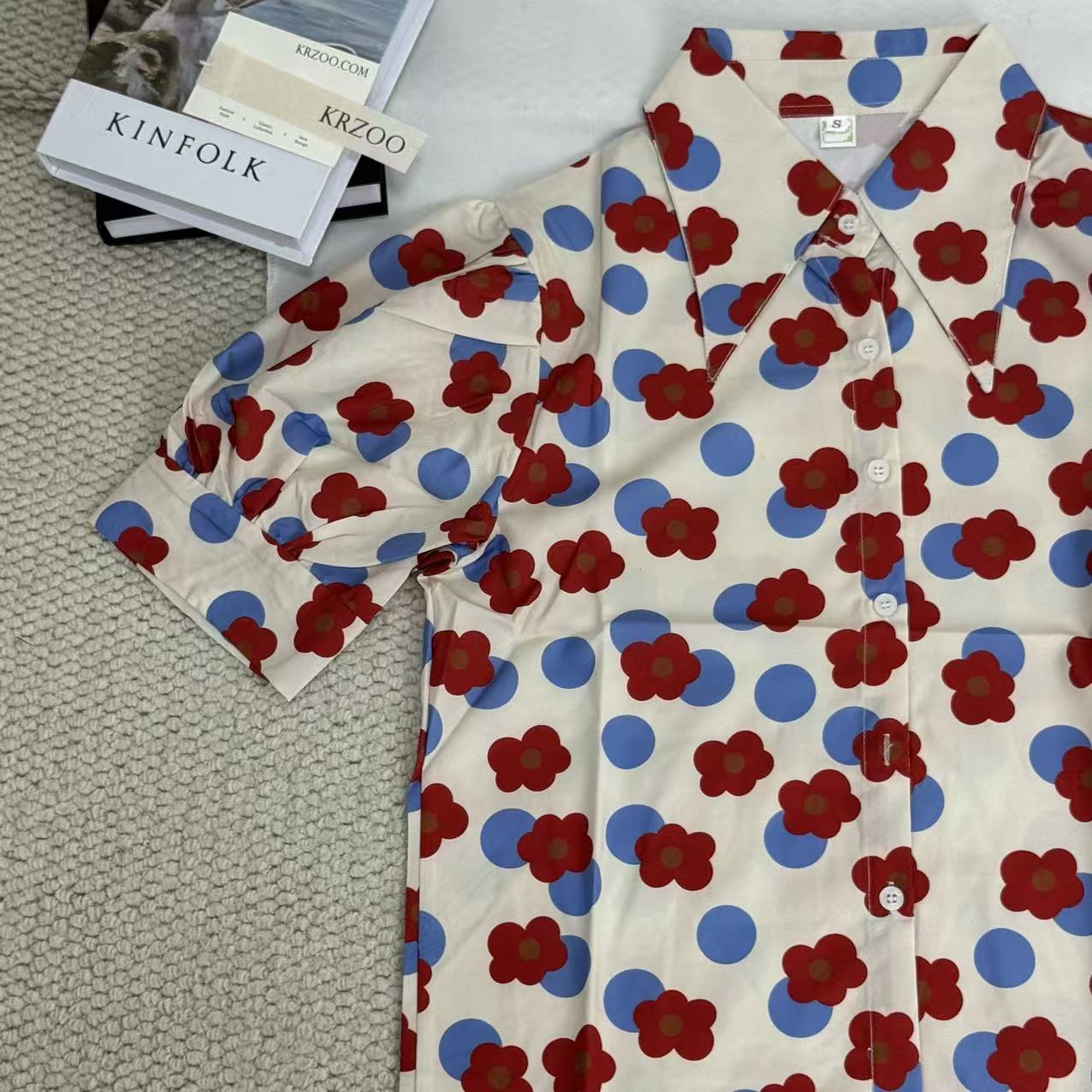 Floral print shirt with a baby doll collar