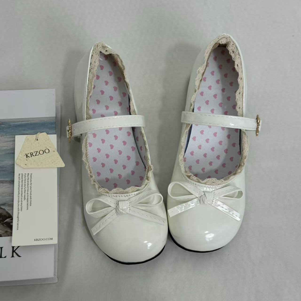 Versatile Low-Cut Bow Shoes