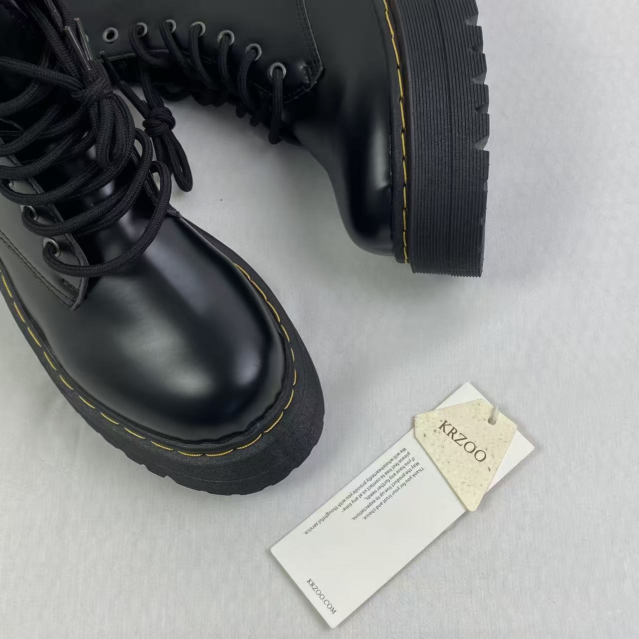8-hole thick-soled high-heeled Martin boots